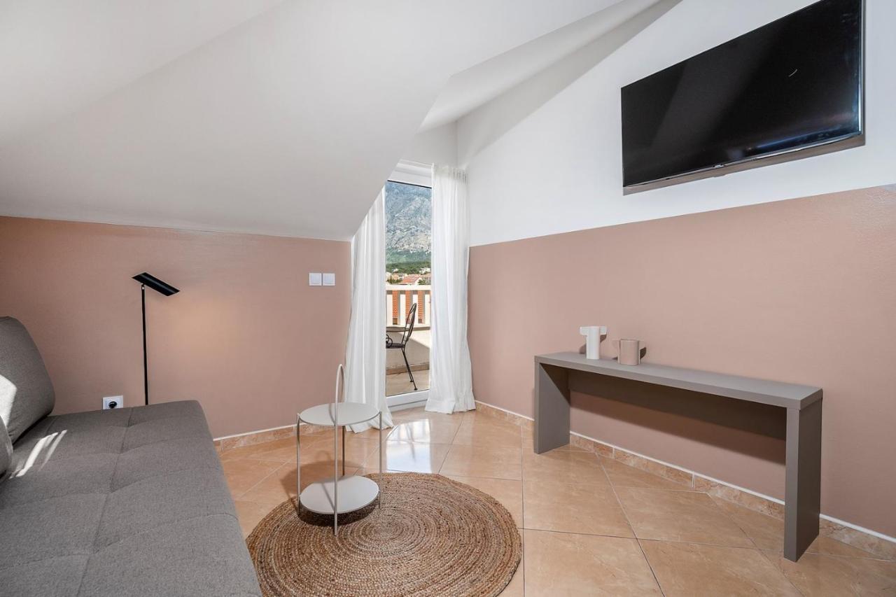 Villa Lux Промайна Екстер'єр фото